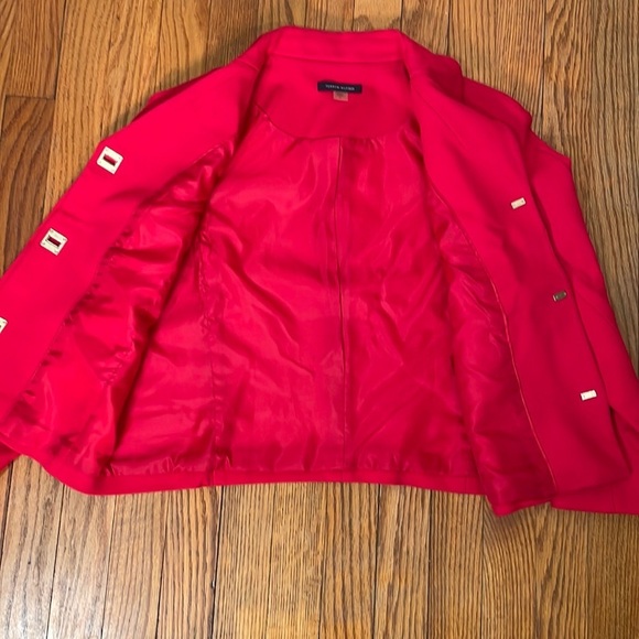 Tommy Hilfiger 3 “button” Cropped Blazer Red Size 6 business causal preppy - Picture 3 of 12